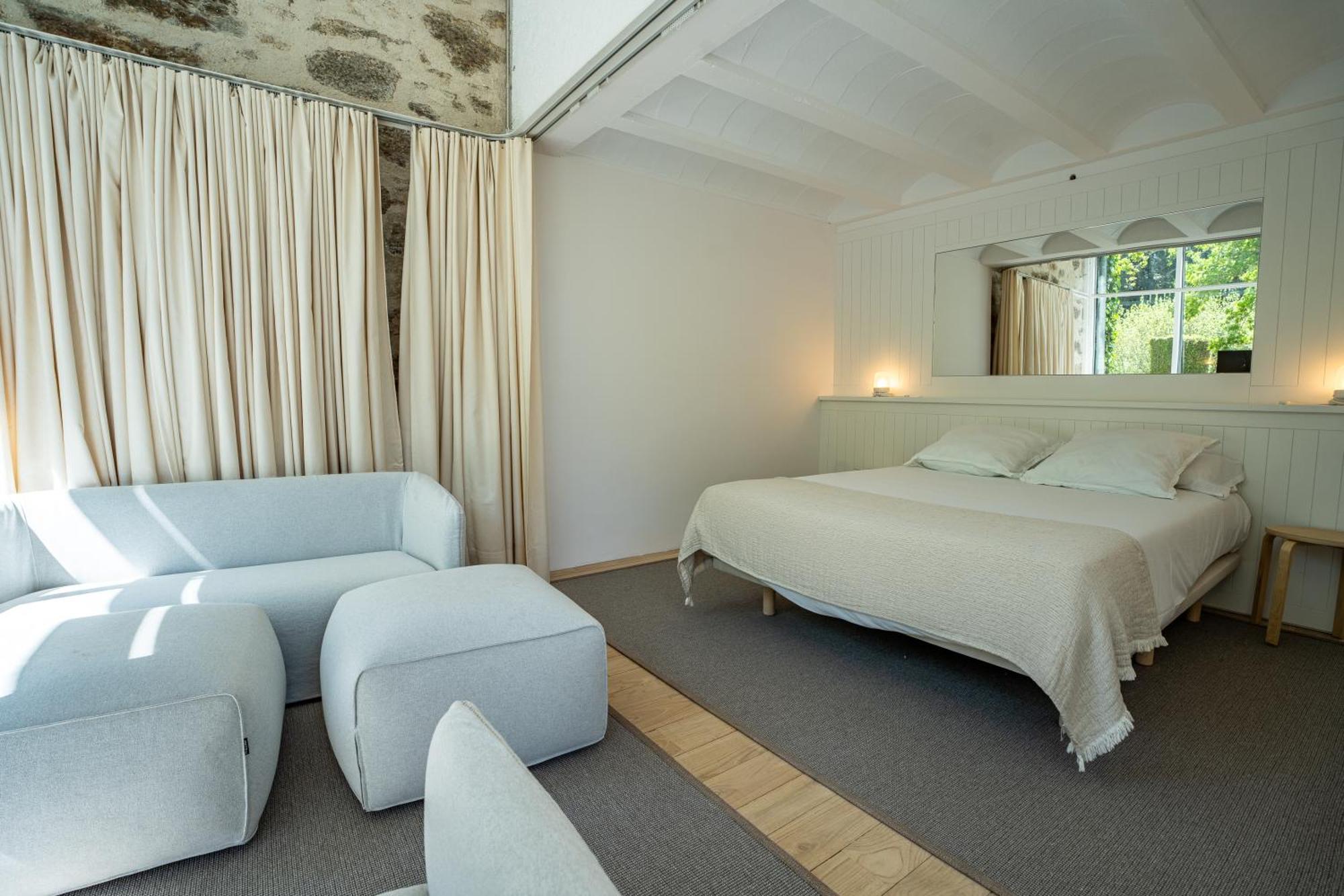 شقة Casas Do Sarela By Upper Luxury Housing سانتياغو دي كومبوستيلا المظهر الخارجي الصورة